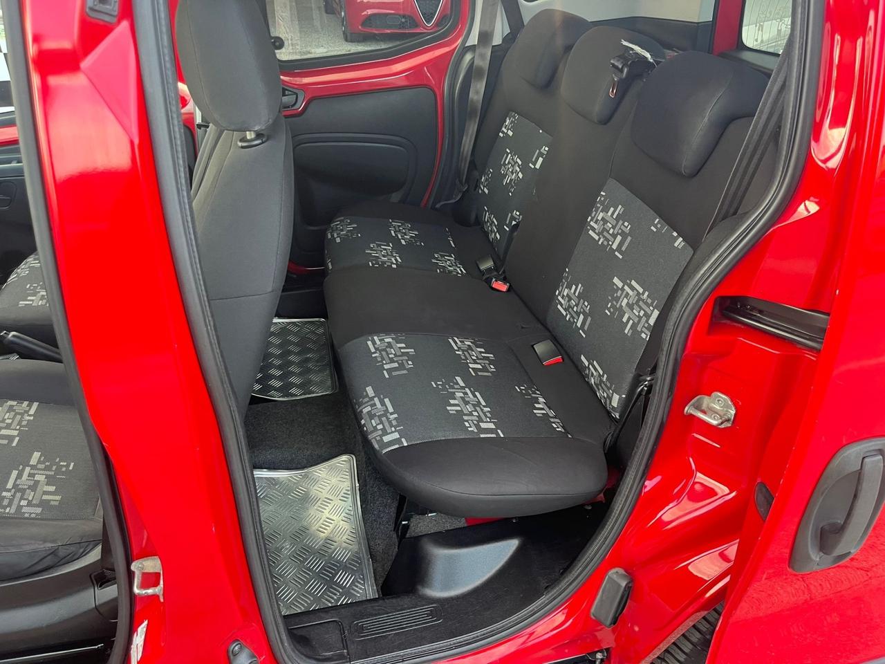 Fiat Qubo 1.4 Dynamic Natural Power Unipro 2013