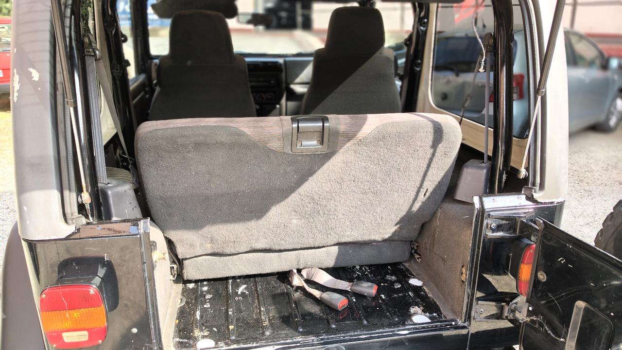 Jeep Wrangler 4.0 Sport ASI 4 posti