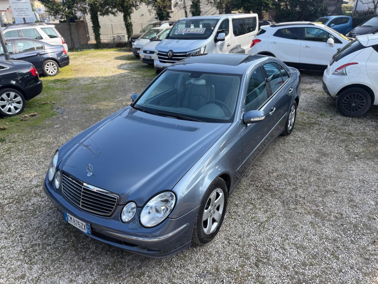 Mercedes-benz E 220 CDI cat Avantgarde Automatico