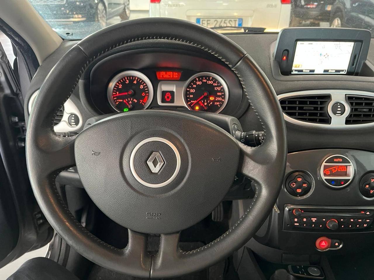 Renault Clio 1.2 16V SporTour Dynamique