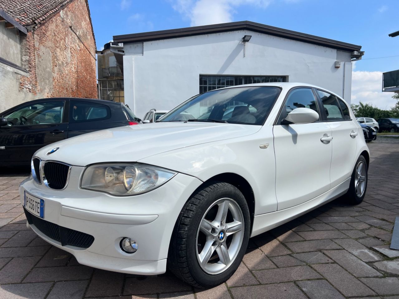 Bmw 116 116i cat 5 porte Futura