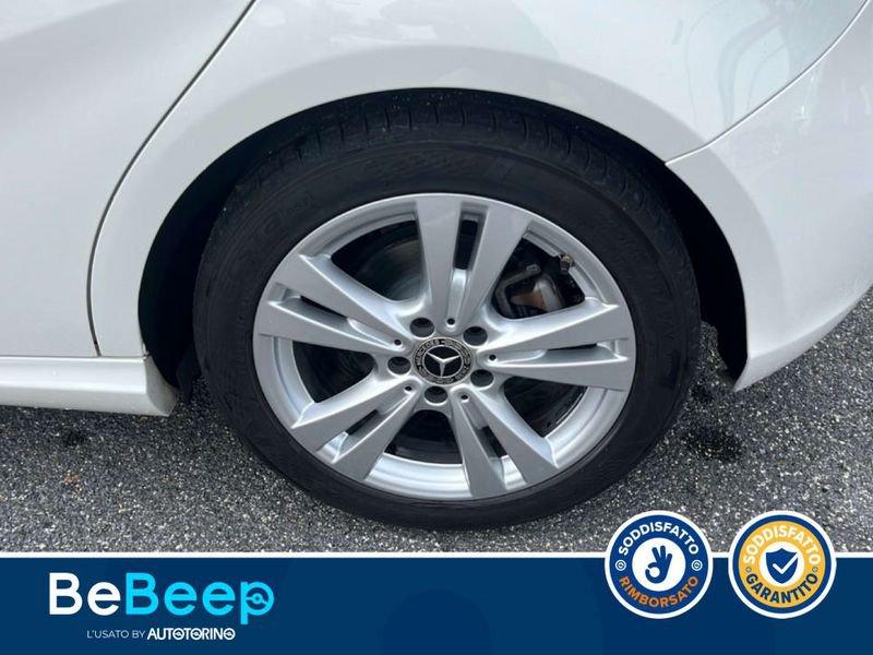 Mercedes-Benz Classe A A 180 D SPORT NEXT AUTO