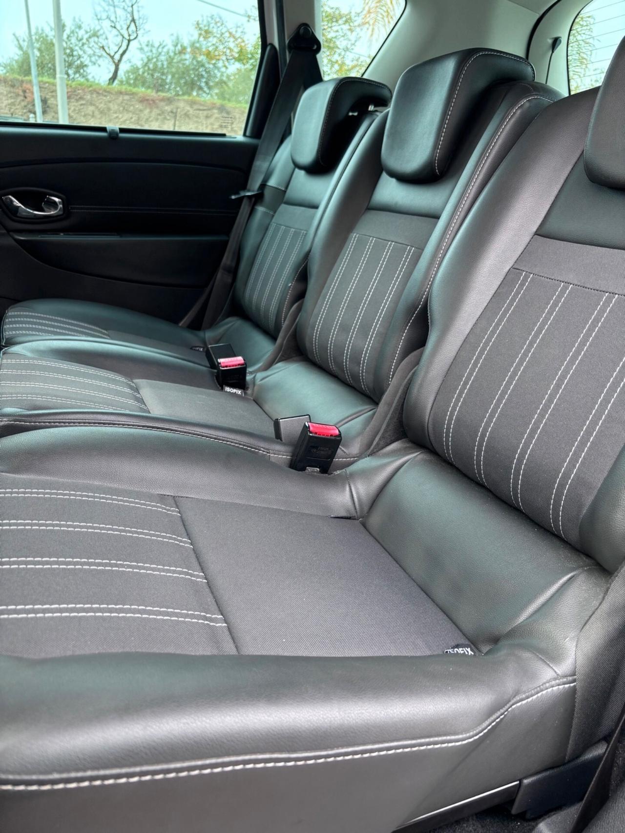 Renault Scenic XMod 1.5 dCi 110CV - 2012