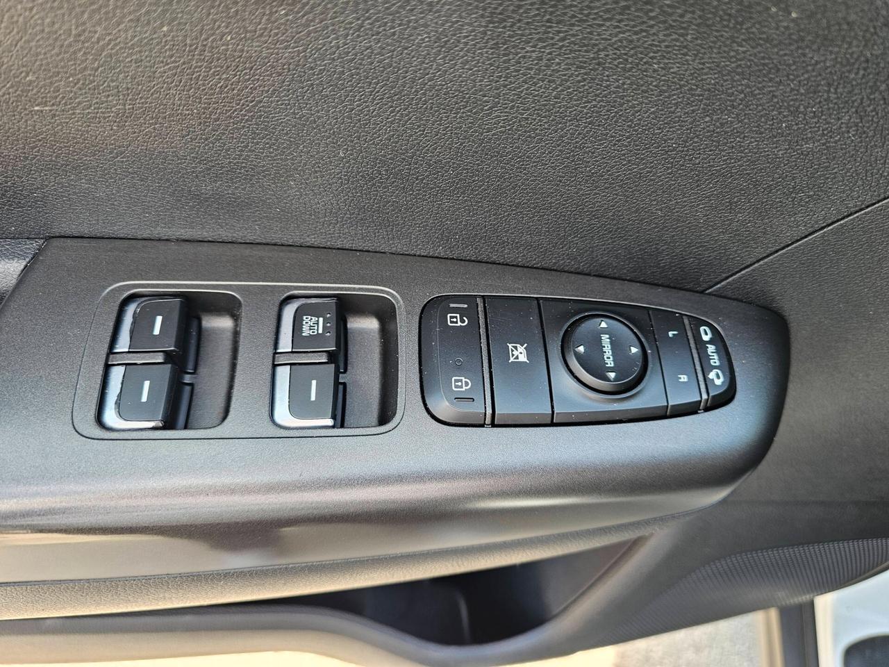 KIA SPORTAGE 1.7 CRDI 115CV COOL FULL OPTIONAL