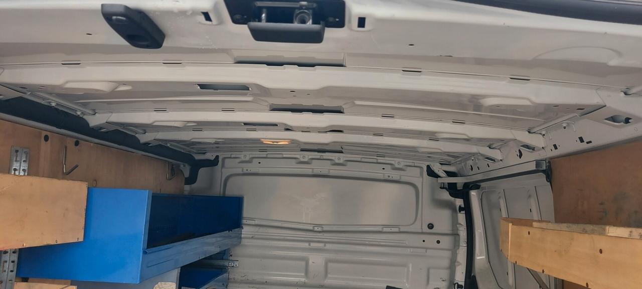 Renault Trafic T27 2.0 dCi MAXI E6 DTEMP