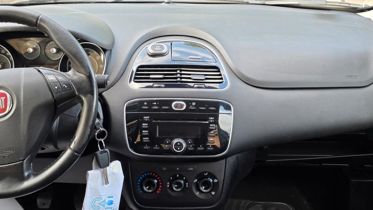 Fiat Punto Evo 1.3 MJT II 75 CV 5 porte Virgin Radio