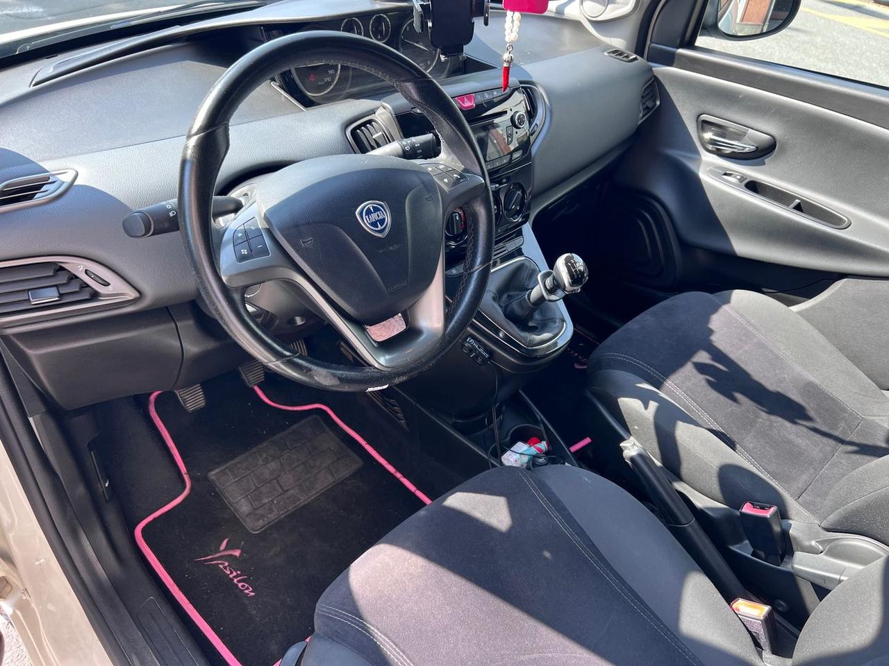 Lancia Ypsilon Gold 1.2 #6010