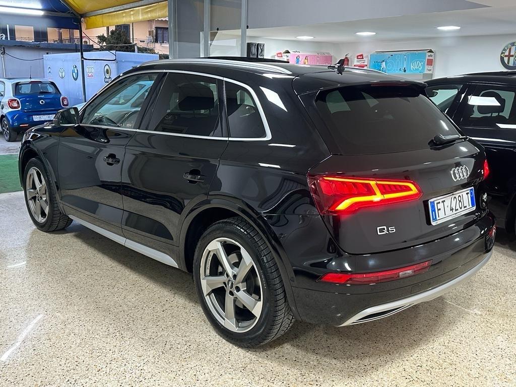 Audi Q5 2.0 TDI 190 CV quattro S tronic Business Sport