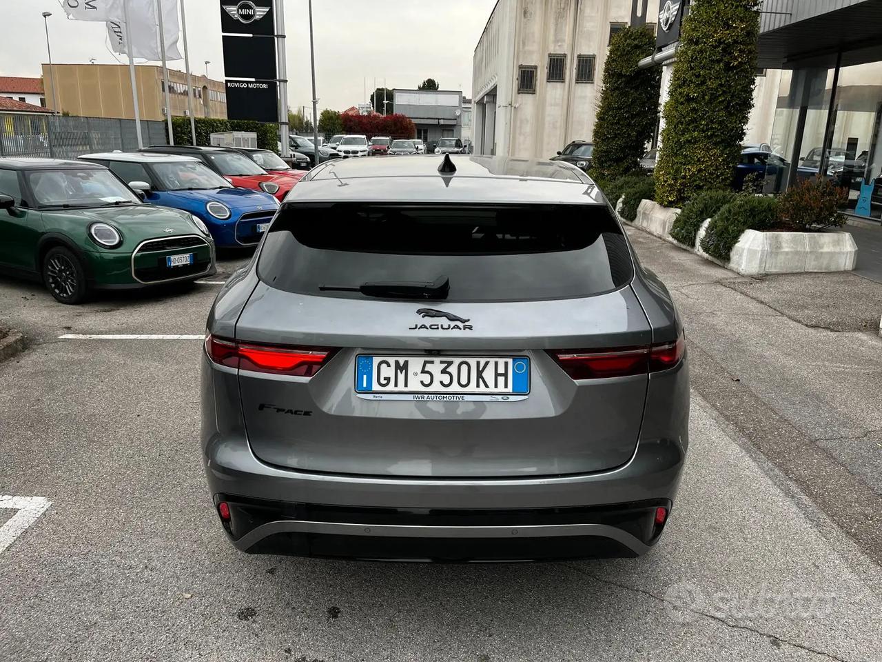 JAGUAR F-PACE 2.0 D 204CV AWD AUT.R-DYNAMIC S