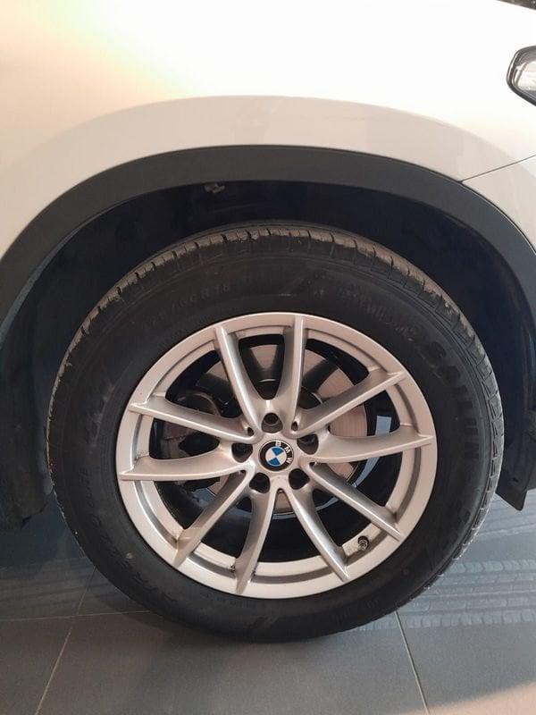 BMW X3 xdrive20d mhev 48V auto
