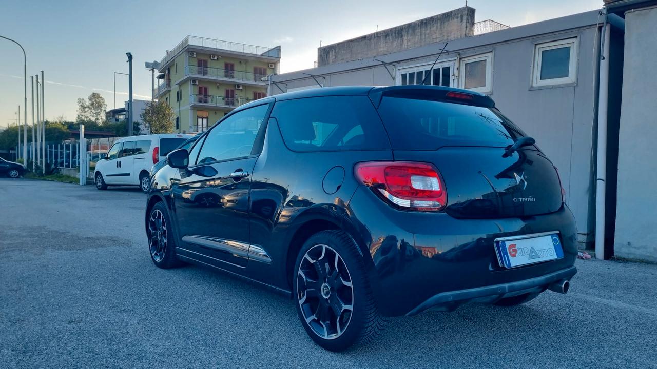 Ds DS3 3 1.4 HDi 70 Just Black-68CV-50KW-