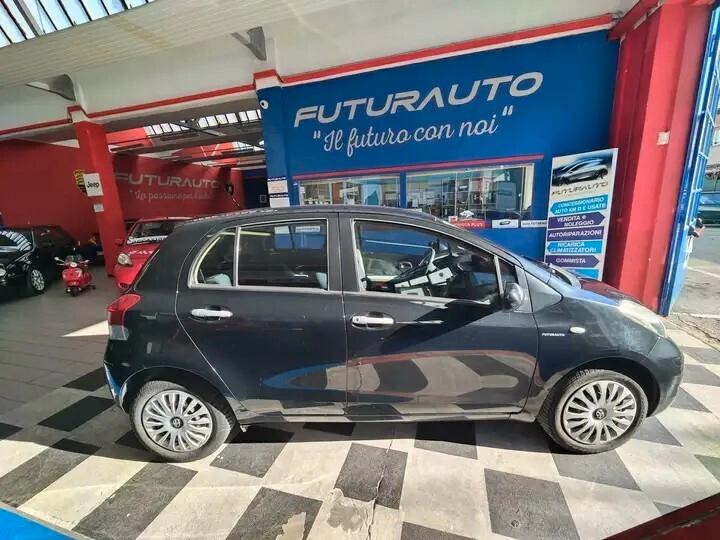 Toyota Yaris 1.3 5 porte M-MT Sol