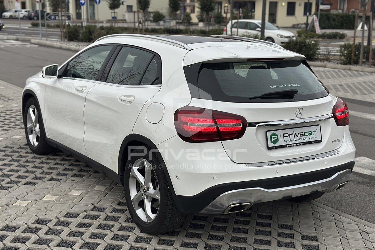 MERCEDES GLA 180 Sport