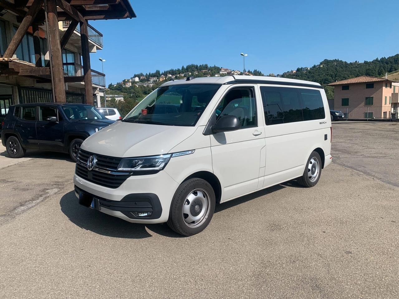 CALIFORNIA BEACH TDI 150 CV 5 POSTI-AUTOMATICO-13000 KM 2024-ACCESSORIATO-4 P LETTO-CUCINA.