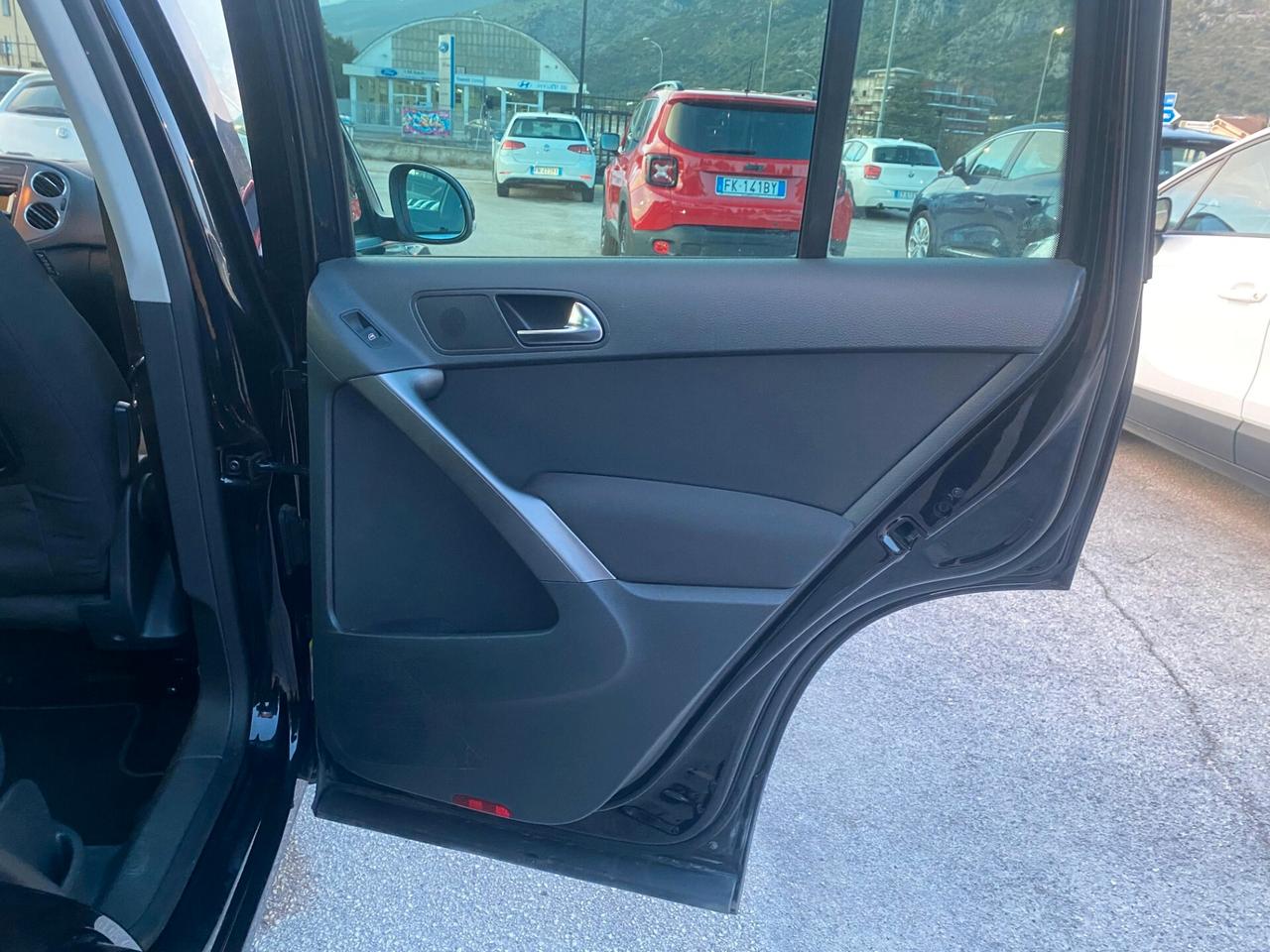 Volkswagen Tiguan 2.0 140CV TDI Sport & Style