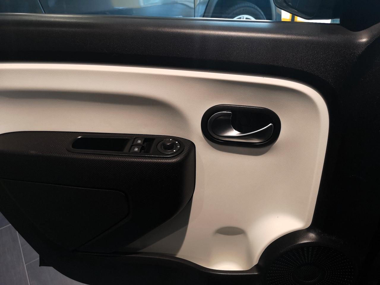 Renault Twingo 0.9 tce (energy) Intens 90cv edc
