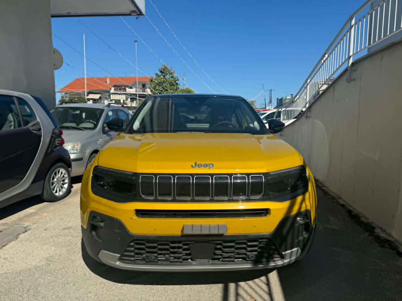 JEEP AVENGER 1.2 TURBO SUMMIT FREEDOM