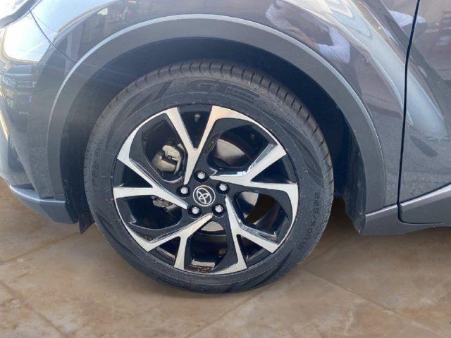 TOYOTA C-HR 1.8 Hybrid E-CVT Trend