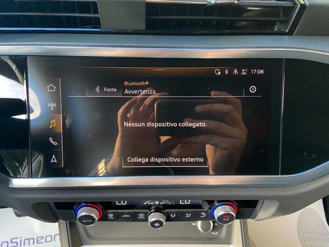 AUDI Q3 35 2.0 TDI S tronic Business Advanced COCKPIT