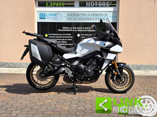 YAMAHA Tracer 9 GT Tris Quick-Shifter Tris di borse originali.