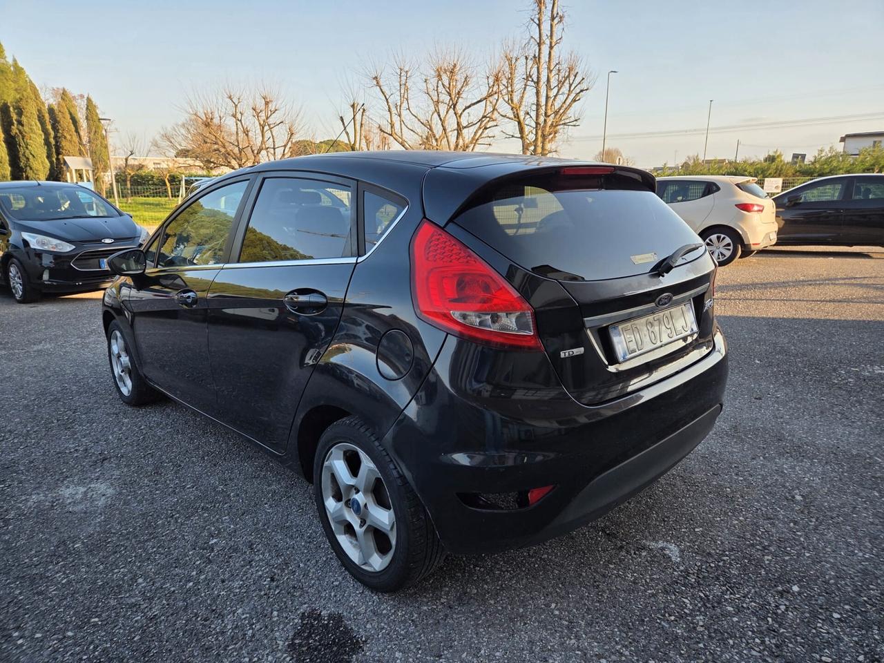 Ford Fiesta 1.4 TDCi 5p. Titanium