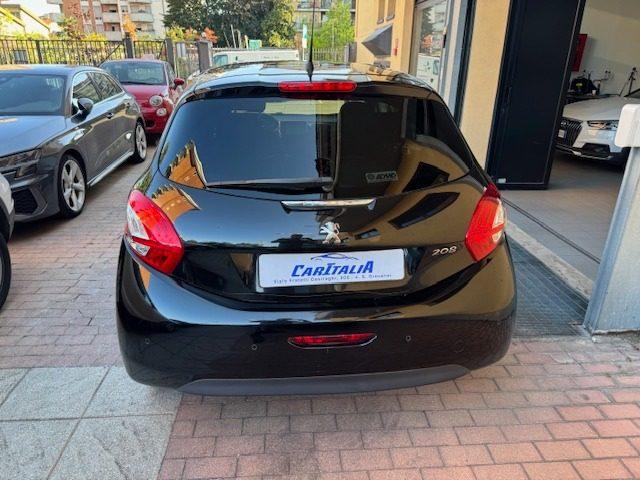 PEUGEOT 208 1.2 VTi 82 CV 5 porte Allure TETTO PANORAMICO