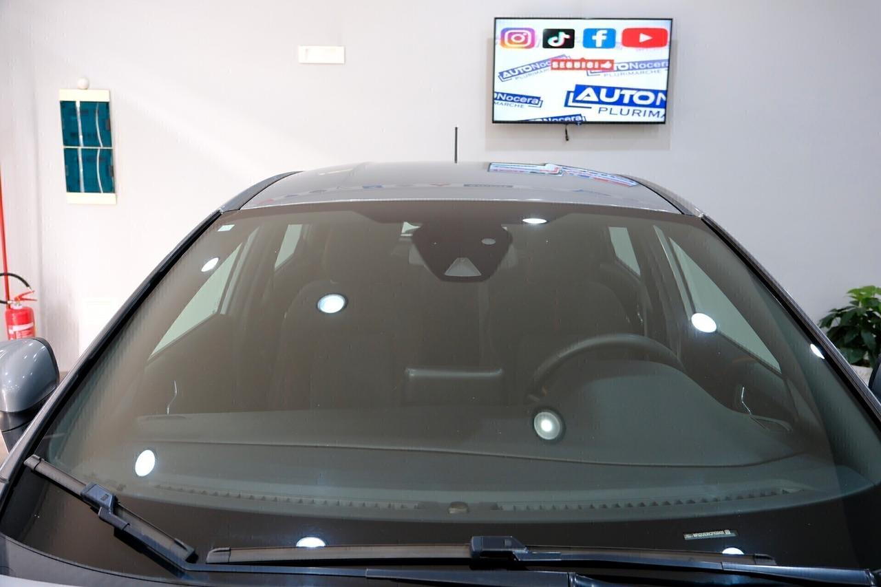 Ford Puma ST LINE HYBRID 125cv COCKPIT