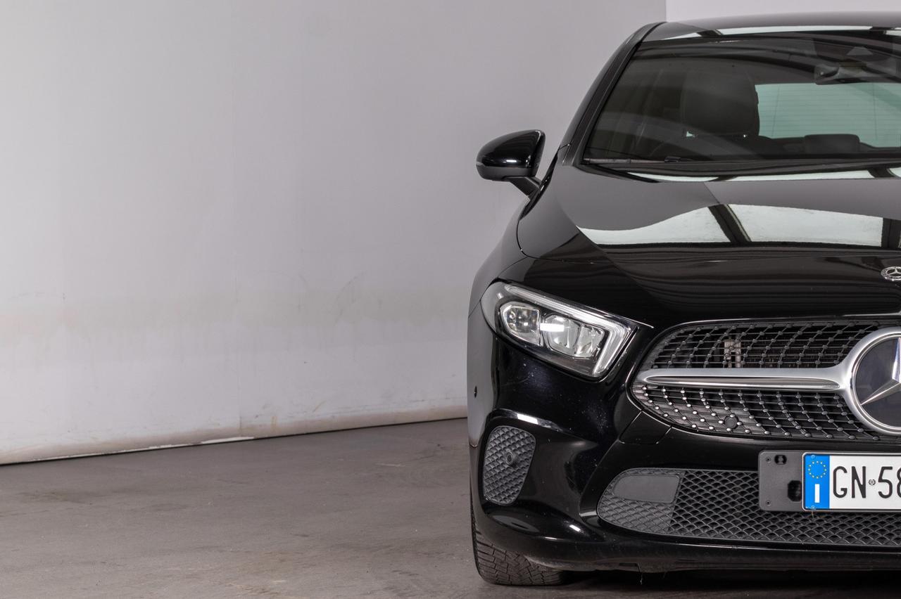 Mercedes-Benz A 180 D Sport Auto 116cv