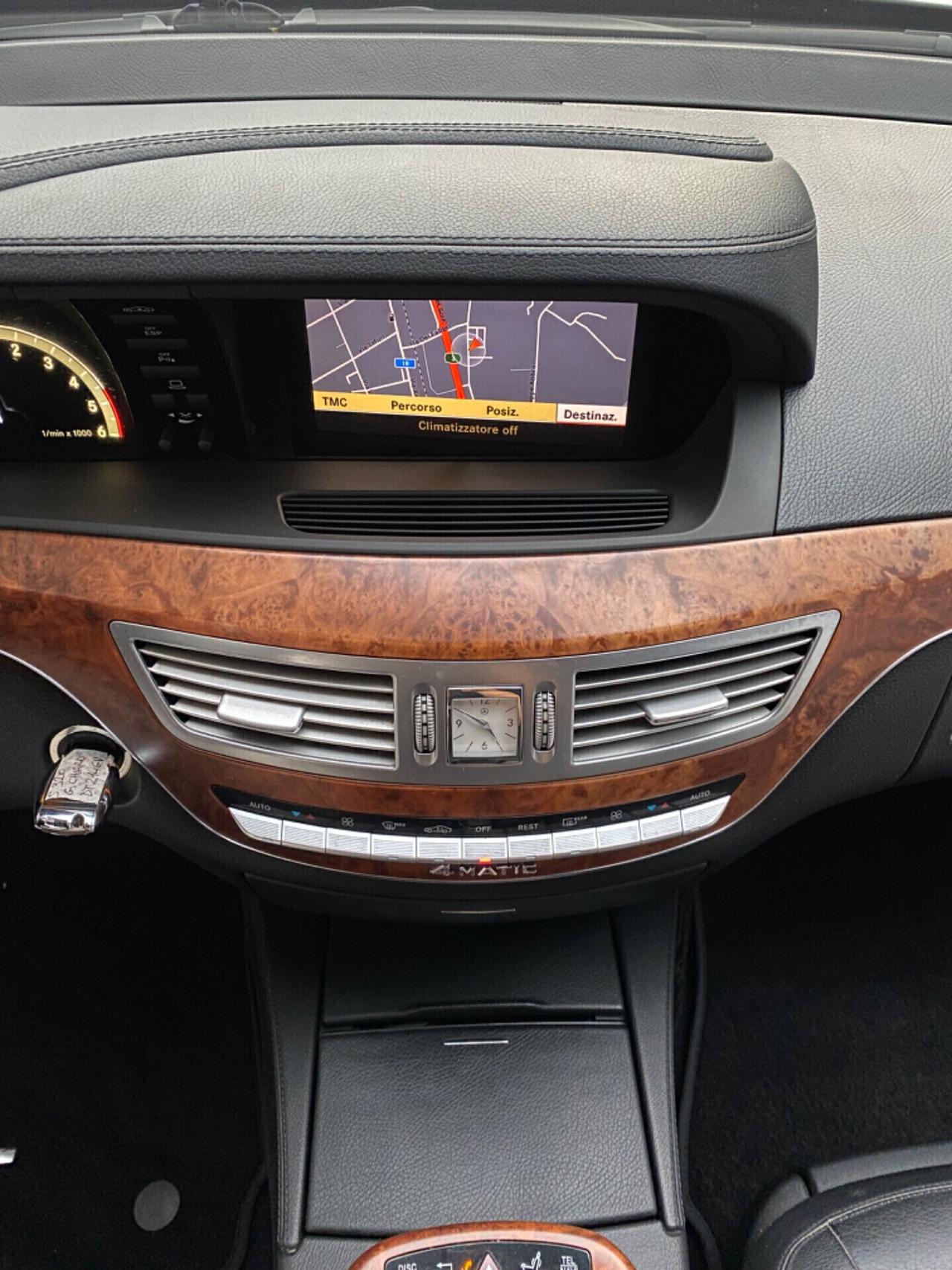 Mercedes-Benz S320 CDI V6 235cv 4Matic Avantgarde