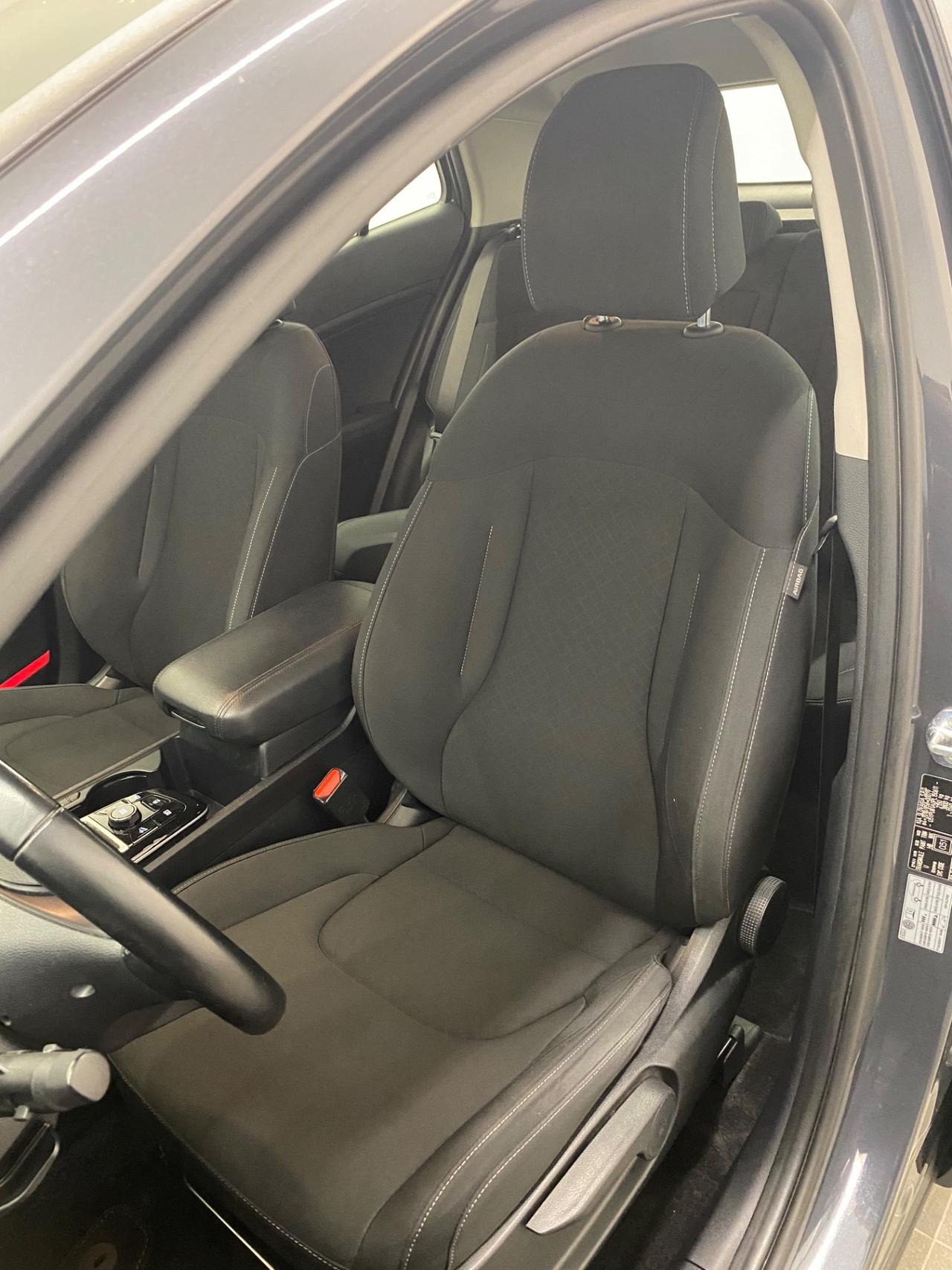 Kia Sportage 1.6 CRDi MHEV DCT Business