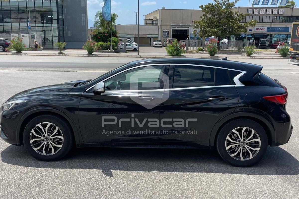 INFINITI Q30 1.5 diesel City Black Edition
