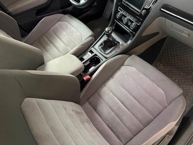 Volkswagen Golf Variant 1.4 TGI Highline BlueMotion