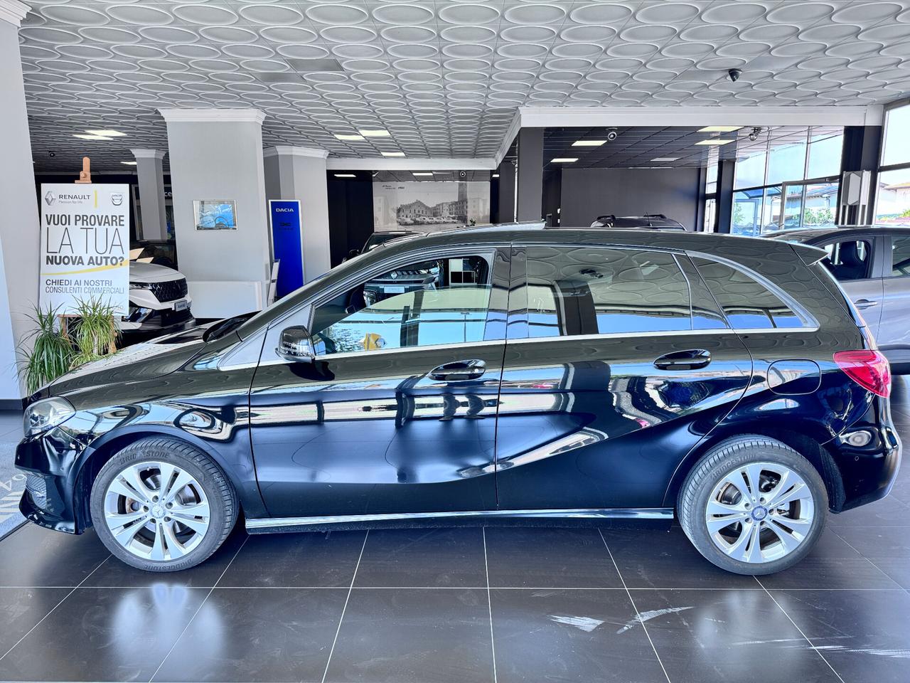Mercedes-benz B 200 d Premium
