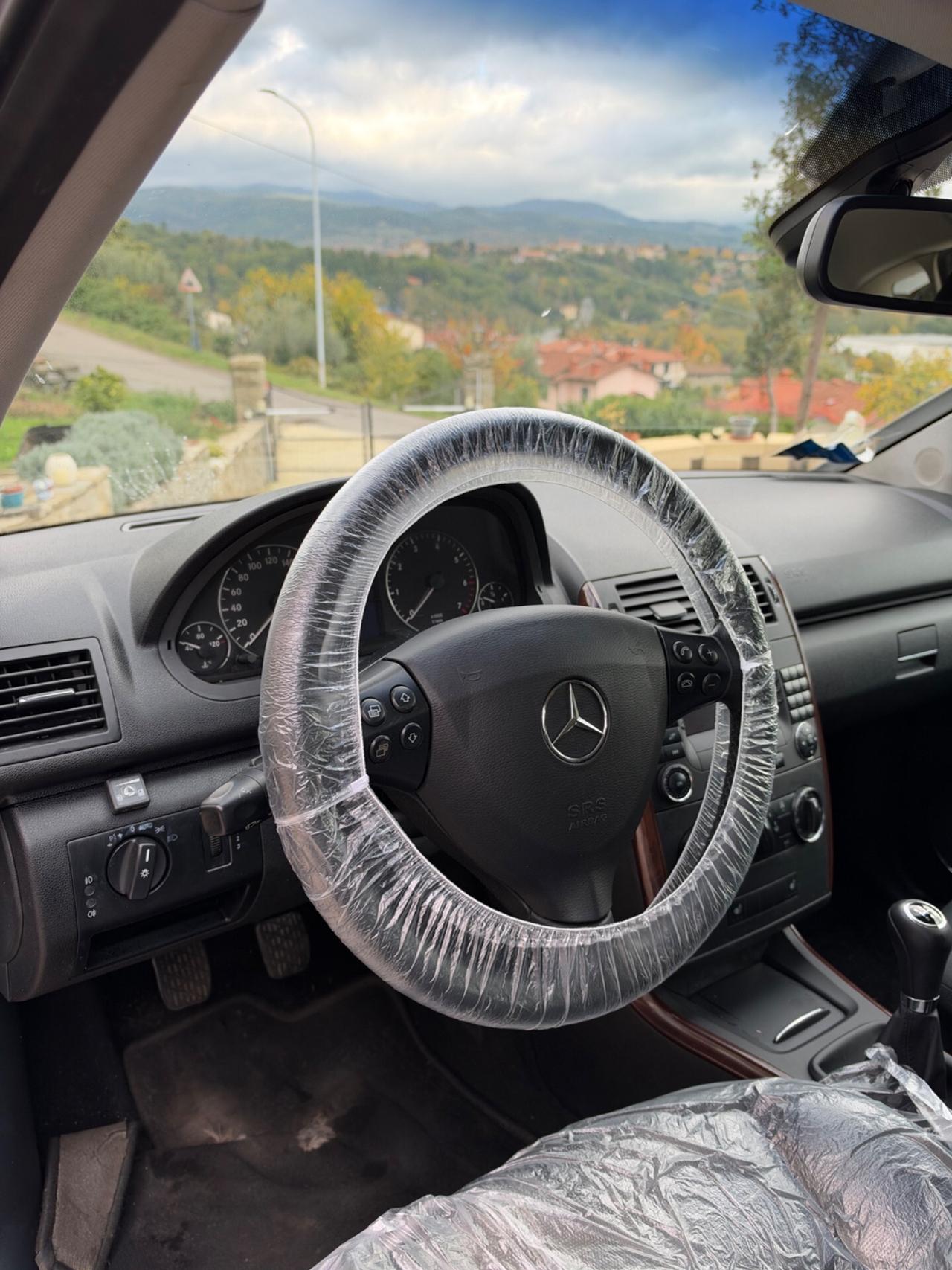 Mercedes-benz A 150 BlueEFFICIENCY Elegance