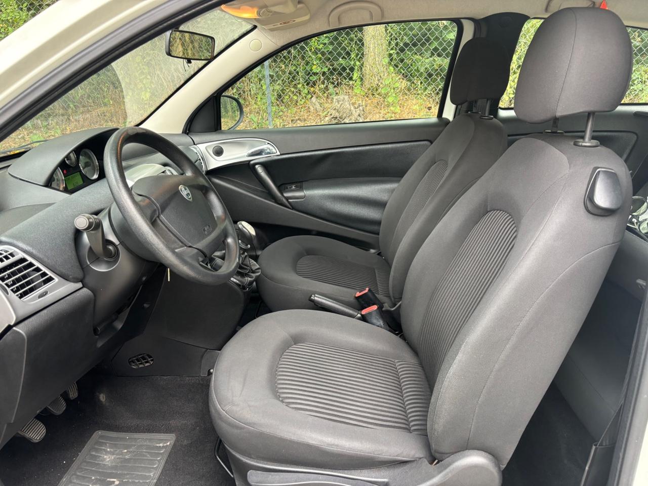 Lancia Ypsilon 1.2 69 CV Elle NEOPATENTATI