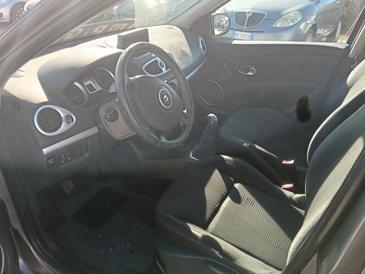 Renault Clio 1.2 16V 5 porte GPL Dynamique