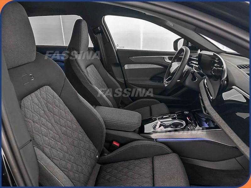 Audi A6 A6 Avant 40 2.0 TDI quattro S tronic S Line Exterior