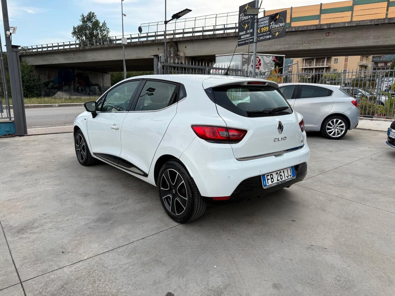 CLIO 1.5 DIESEL 75CV ANNO 2015 146.000KM-UNIPRO