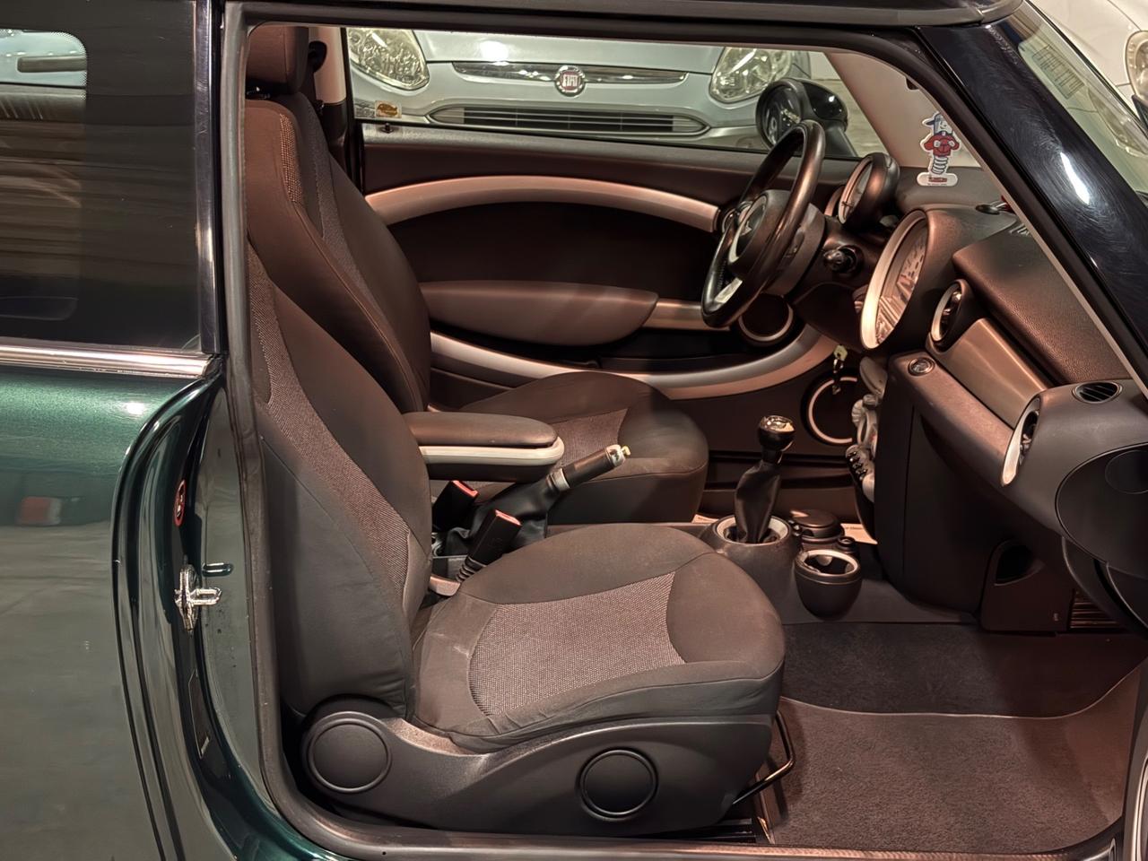 Mini 1.4 16V One Chili