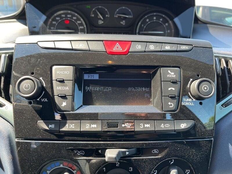 Lancia Ypsilon NUOVA My24 402 Oro 1.0