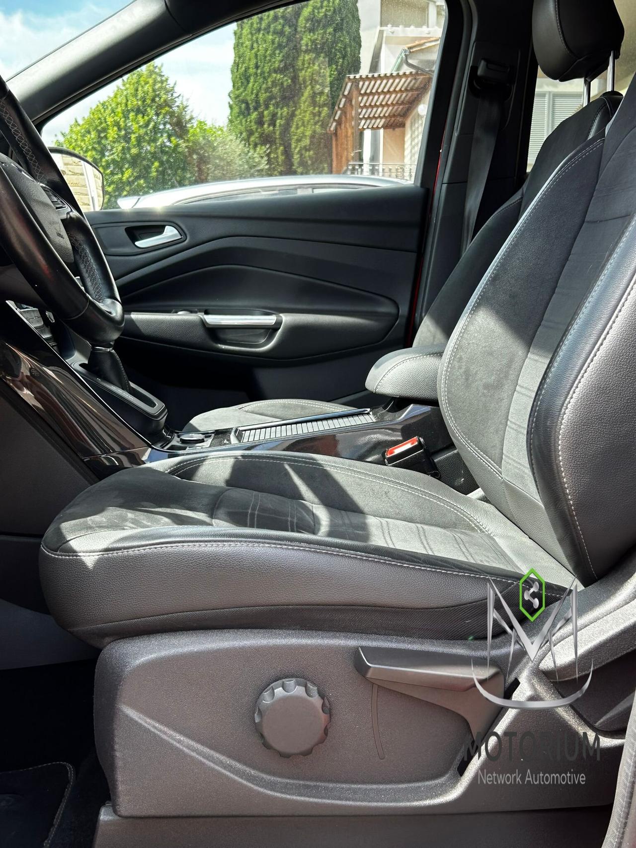 Ford Kuga ST-LINE