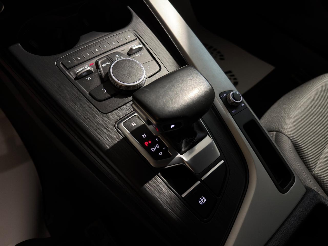 Audi A4 Avant 35 TDI S tronic 2.0 da 150cv