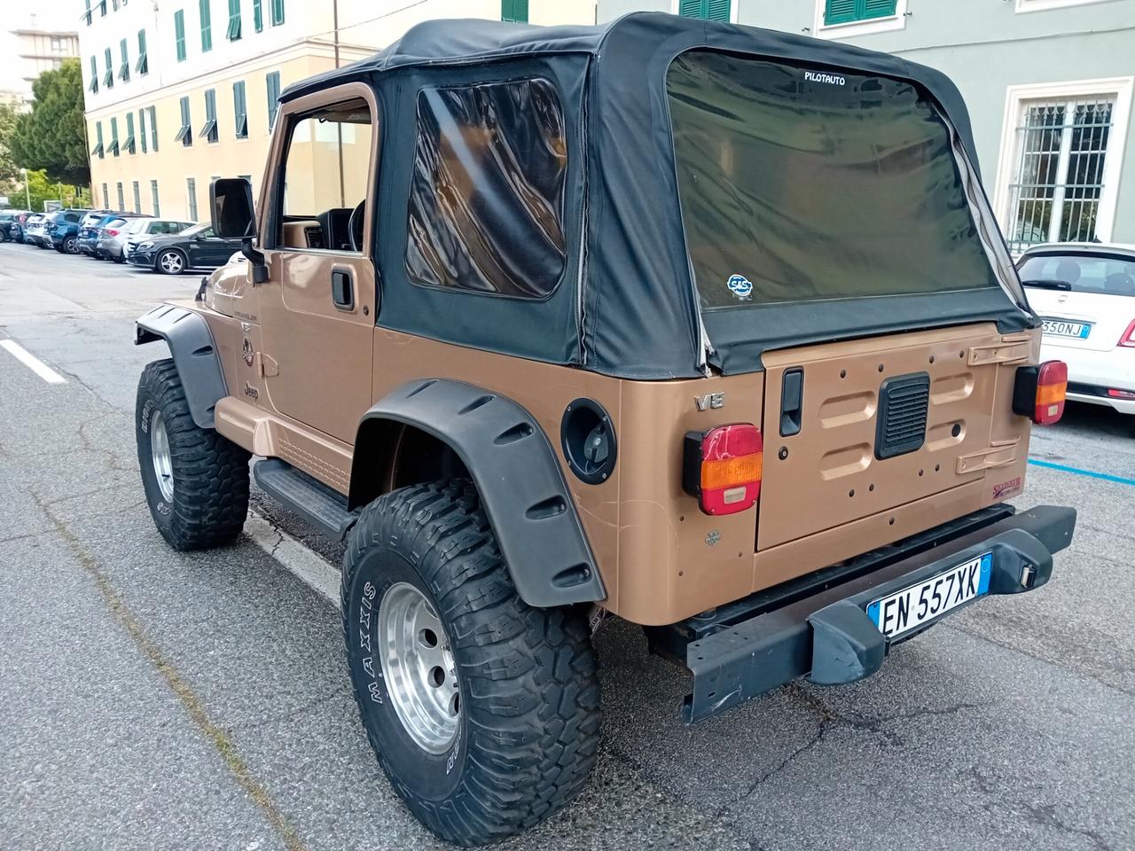 Jeep Wrangler 5.9 V8 - Omologato