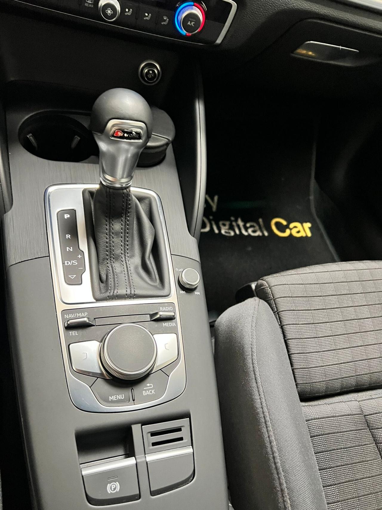 Audi A3 SPB 35 TDI S tronic Business