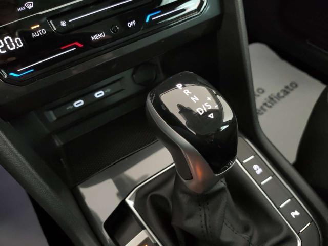 Volkswagen Tiguan Tiguan II 2021 2.0 tdi Life 150cv dsg