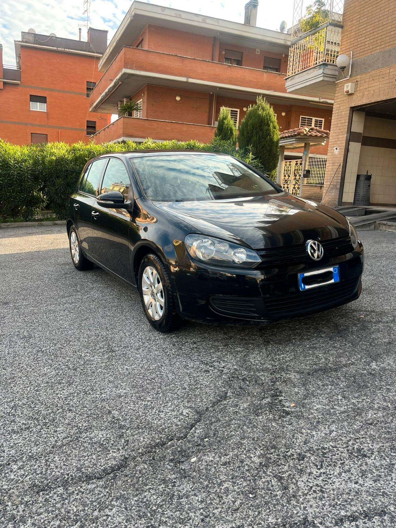 Volkswagen Golf 1.4 5p. Trendline UNIPRO