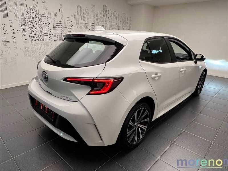 Toyota Corolla 1.8h Active
