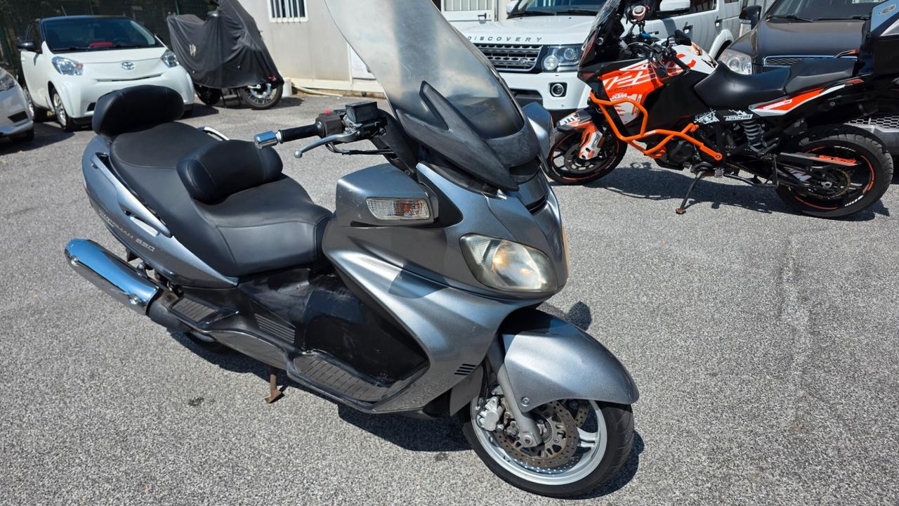 Suzuki Burgman 650 ABS Executive