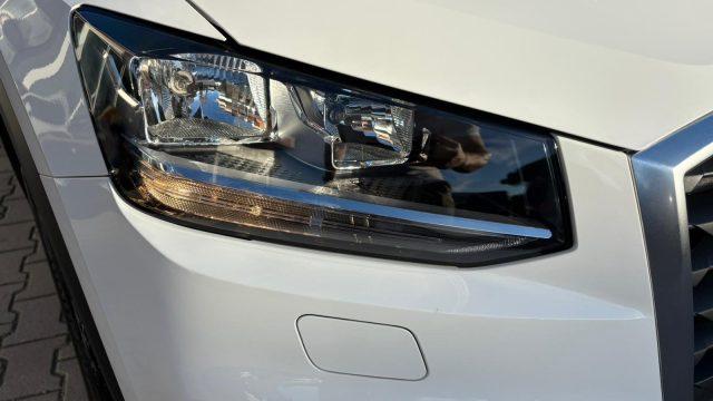 AUDI Q2 30 TFSI Business IVA ESPOSTA IDONEA NEOPATENTATI