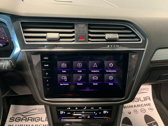 VOLKSWAGEN Tiguan Allspace Tetto Apribile 2.0 TDI SCR DSG Elegance Automatico